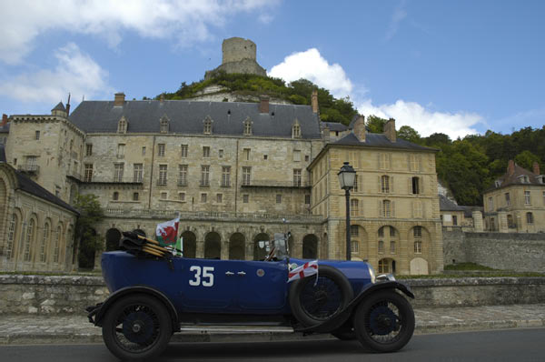 r Seine Chateau Guyon 156