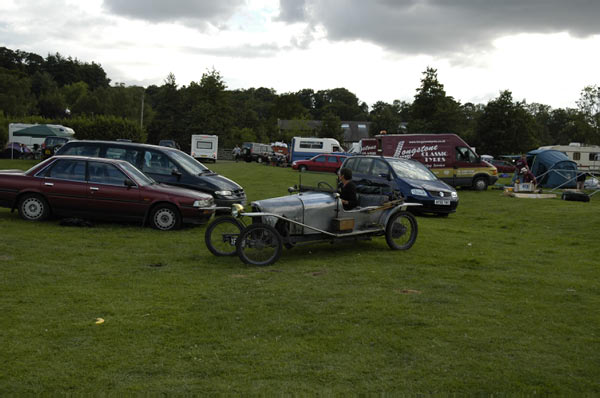 Prescott Hill 333 followed by his wife in e GN