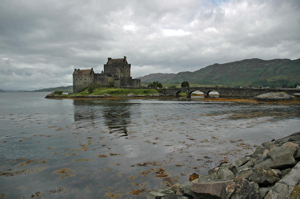 2 Castle Eilean Donan near Kyle of Lochalsh  4