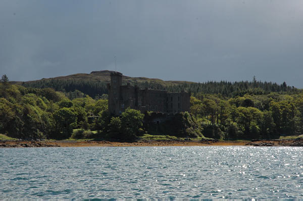 9b Castle Dunvegan of Macleod and garden in Isle of Skye 01  14