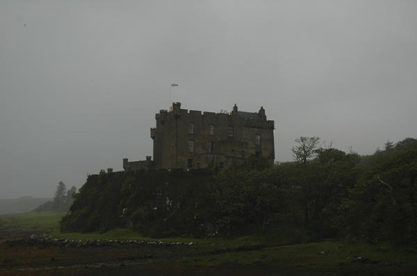 9b Castle Dunvegan of Macleod and garden in Isle of Skye 01  32