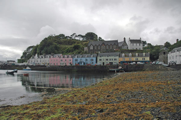 Portree in Isle of Skye 08