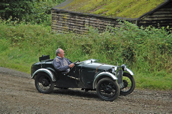 2 Driving Tests by Lord O Neil and UVCC  095