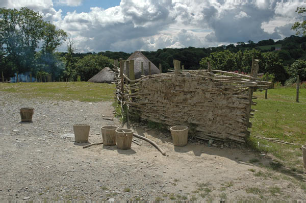 5 Iron Age Fort Castell Hennllys 02