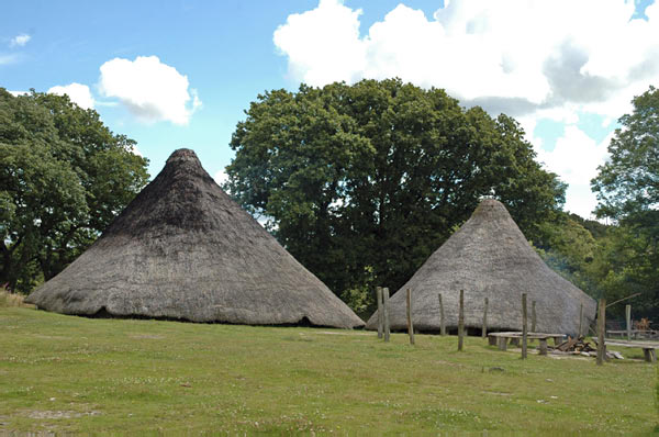 5 Iron Age Fort Castell Hennllys 05