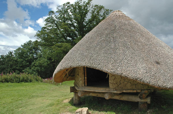 5 Iron Age Fort Castell Hennllys 07