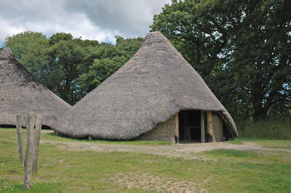 5 Iron Age Fort Castell Hennllys 15