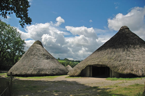 5 Iron Age Fort Castell Hennllys 27