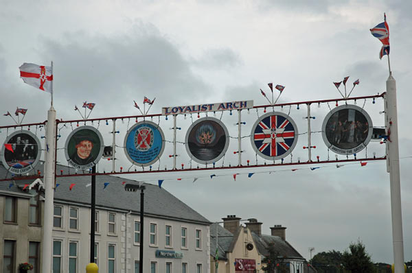 9g Loyalist Arch Ulster 01