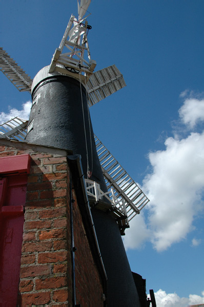 Calais_to_Scrabster 0100 Skidby Windmill Yorkshire