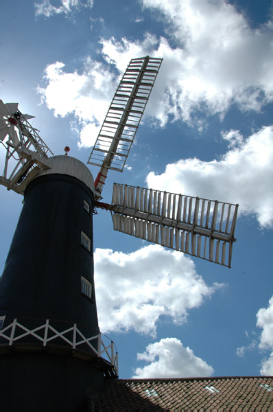 Calais_to_Scrabster 0106 Skidby Windmill Yorkshire