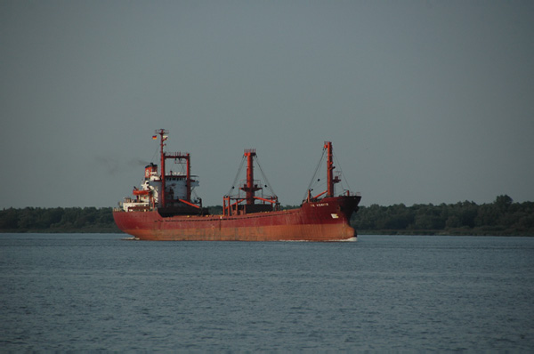 Elbe Queen Mary 2_12