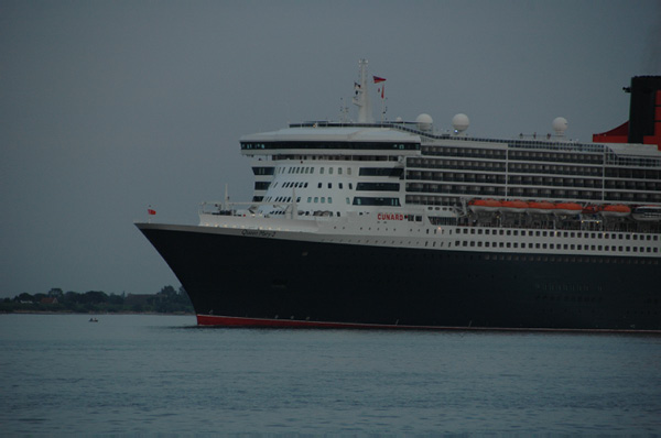 Elbe Queen Mary 2_24