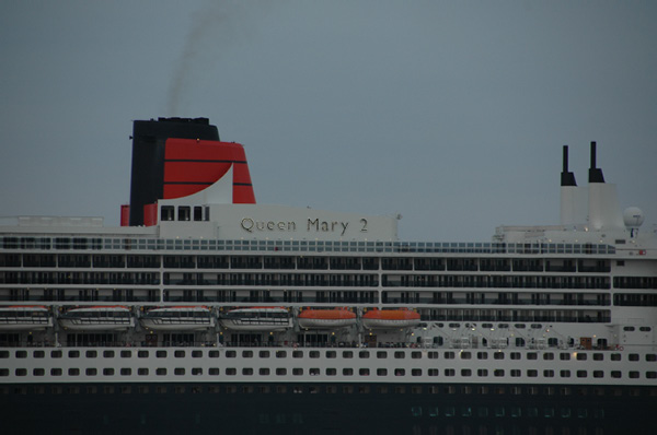 Elbe Queen Mary 2_32