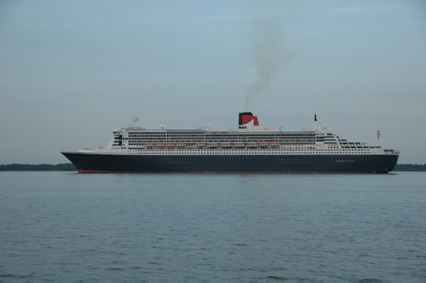 Elbe Queen Mary 2_37