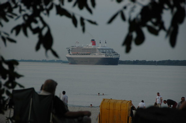 Elbe Queen Mary 2_49