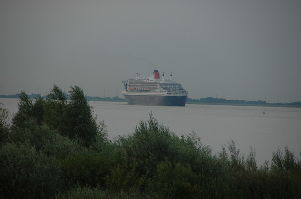 Elbe Queen Mary 2_55