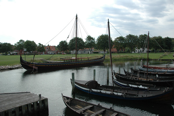 Roskilde Vikingskibs 106