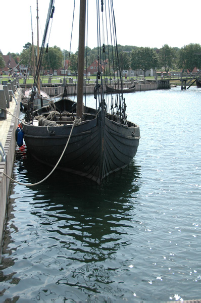 Roskilde Vikingskibs 210